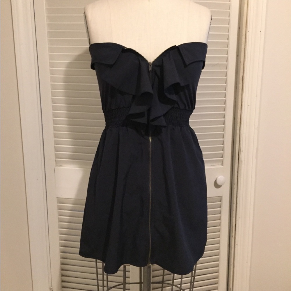 Sleeveless zip front dress